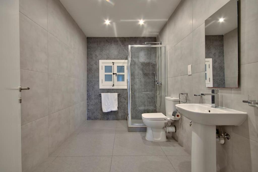Vallettastay - Orangerie Two Bedroom Apartment 402 Ngoại thất bức ảnh